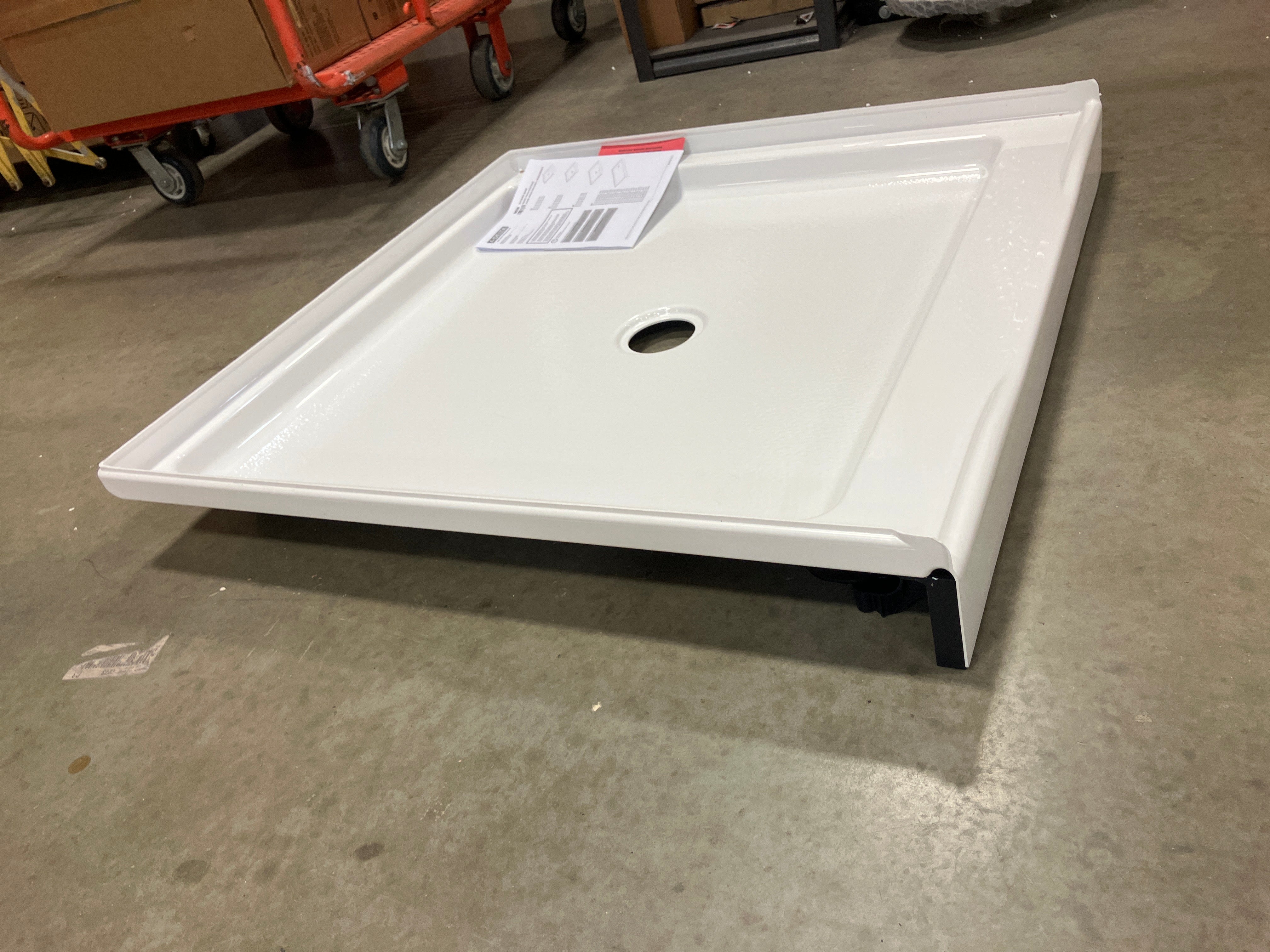 Delta Classic 500 36 in. L x 36 in. W Alcove Shower Pan Base with Center Drain in High Gloss White - Image 4