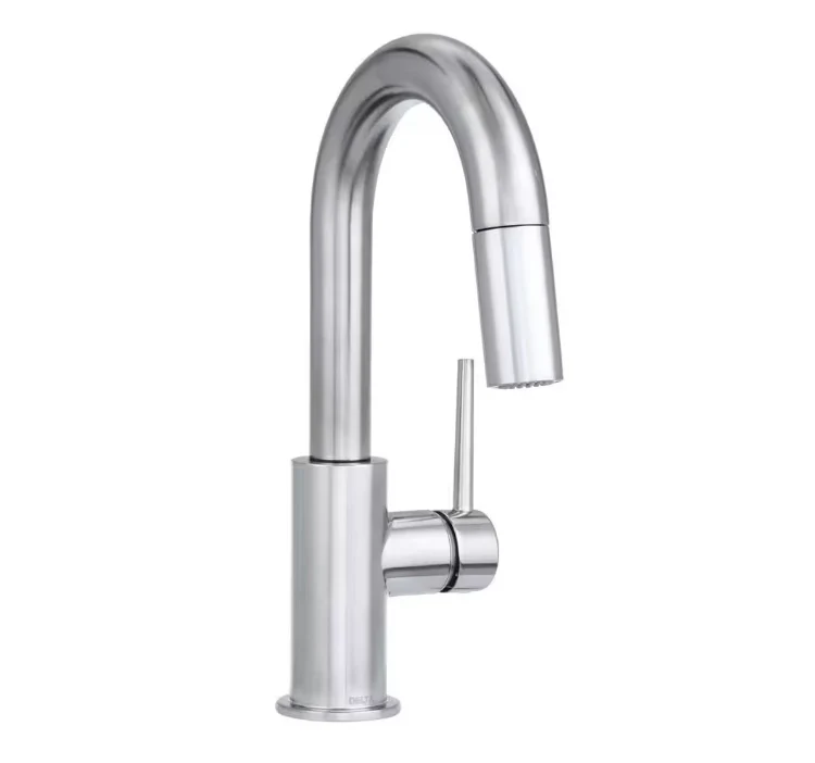 Delta Trinsic Single-Handle Pull-Down Sprayer Bar Faucet with MagnaTite Docking in Arctic Stainless (New) - Image 2