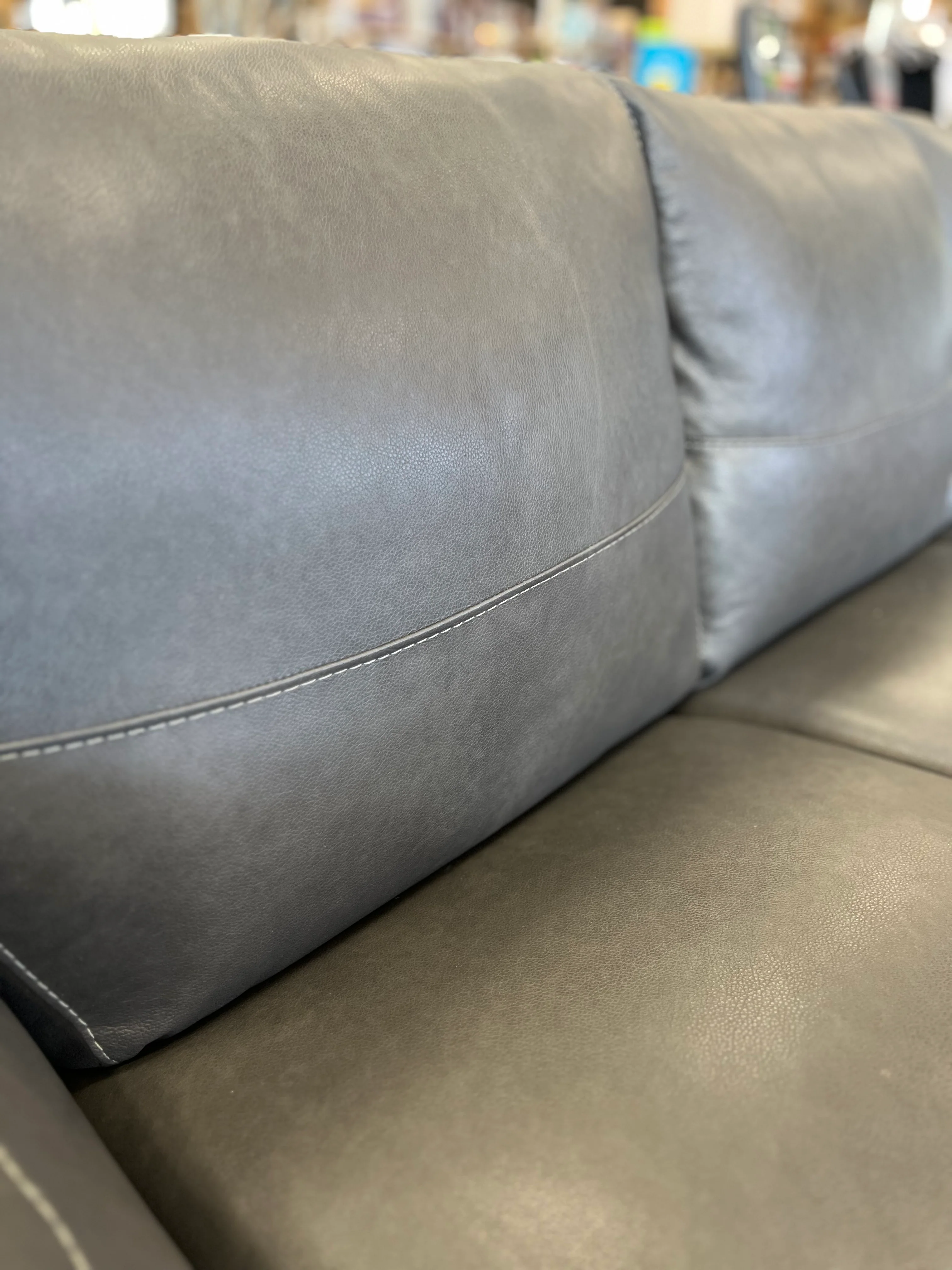Digio Leather Sofa - Image 6