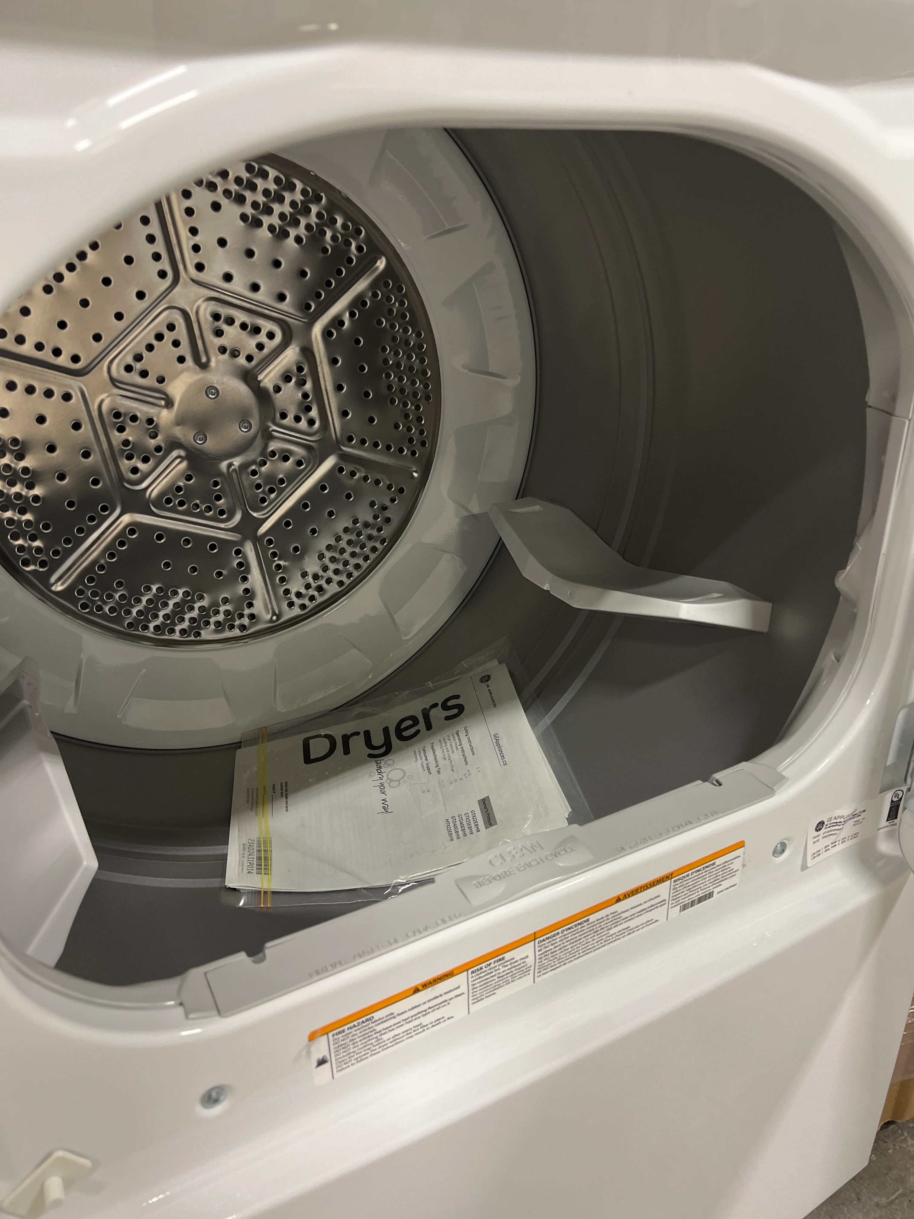 GE 27 Inch W, 6.2 cu.ft. Top Load Electric Dryer with SaniFresh Cycle White - Image 6