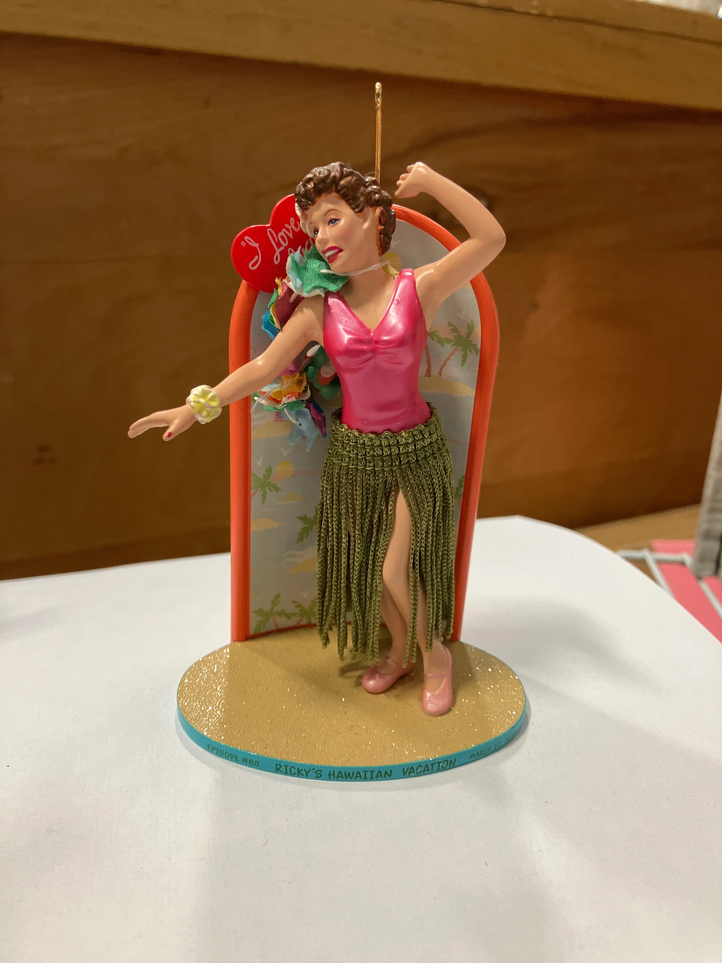 “I Love Lucy” Hula Carlton Cards Christmas Ornament - Image 3
