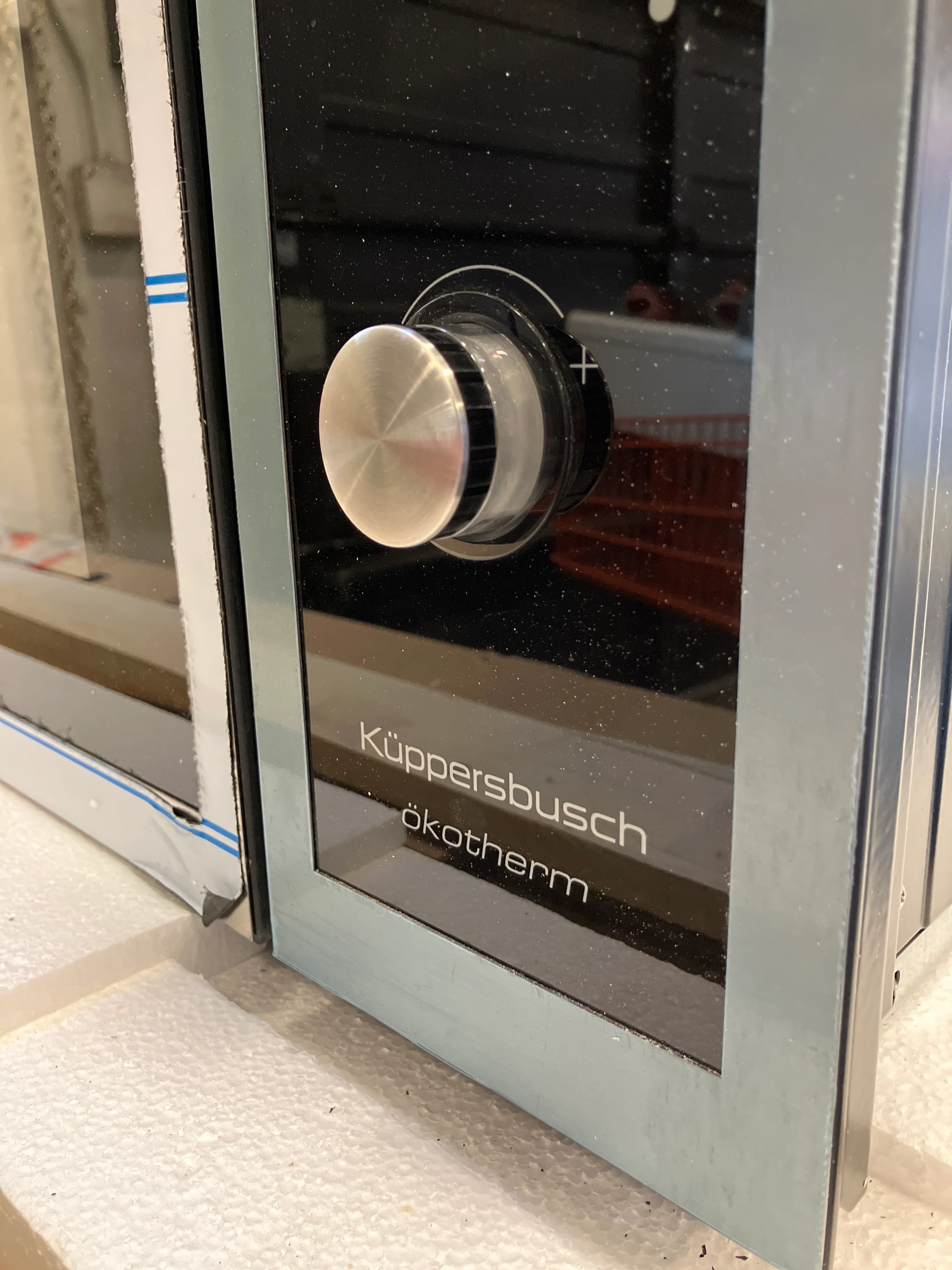 Küppersbusch 3850Kw Wall Oven (new) - Image 4