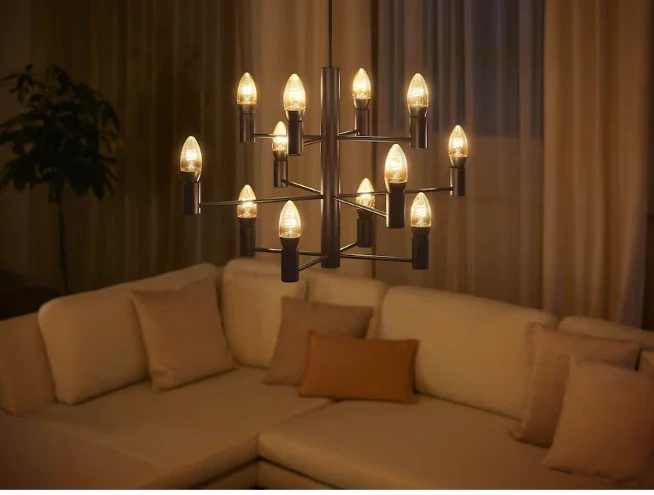 Philips HUE 40-Watt Equivalent Filament Candle E12 Soft White Smart LED bulb 2 Pack - Image 3