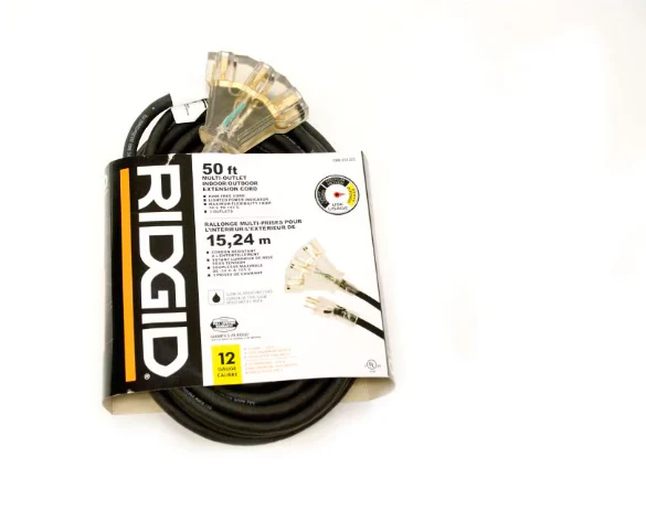 RIDGID 12Ga. Heavy Duty Rubber Extension Cord 50Ft Lighted Fantail End