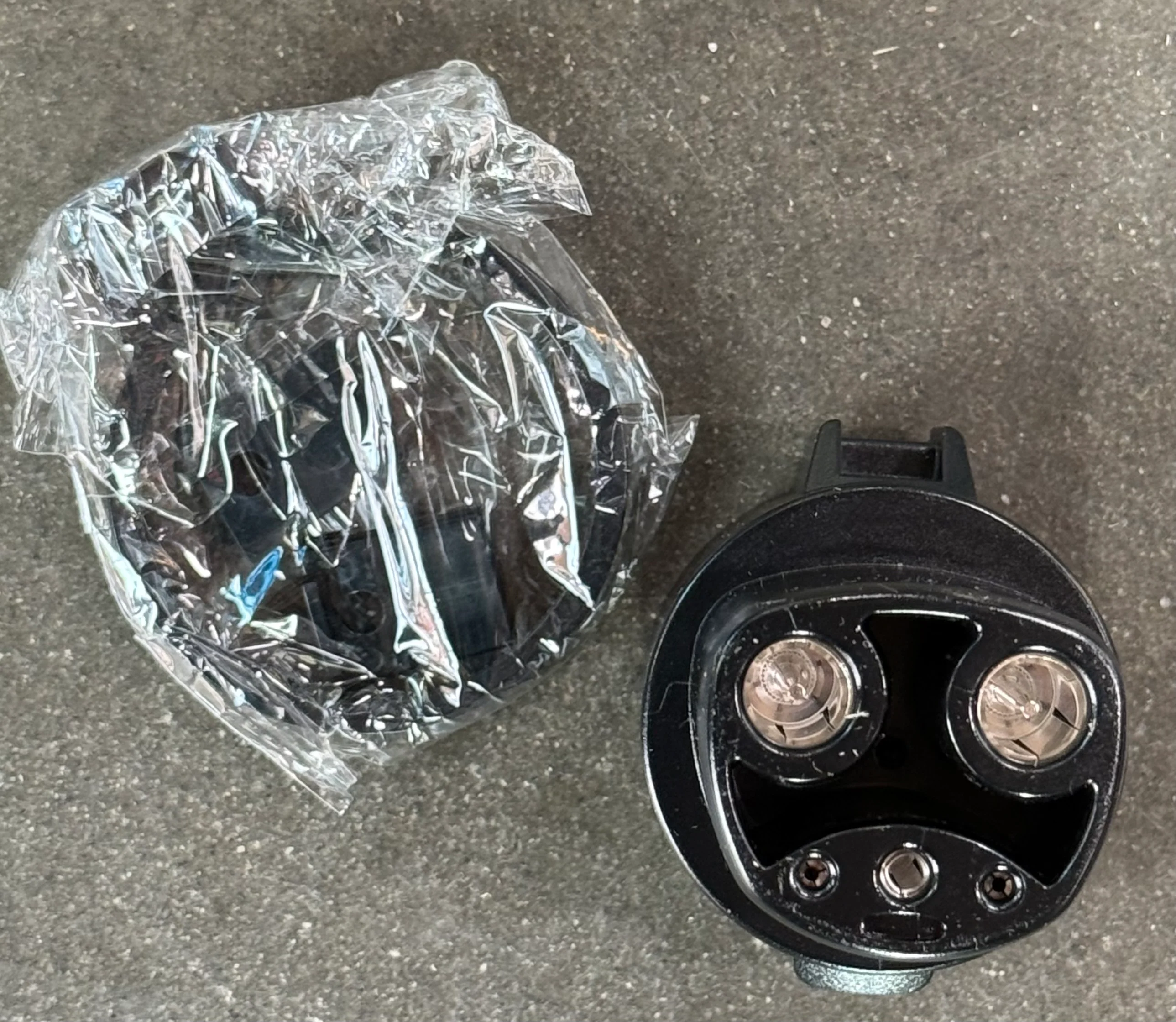 Tera j1772 to Tesla Adapter 80A/240 VAC for Model S/3/X/Y (new) - Image 5